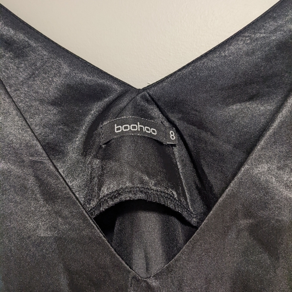 Boohoo Black Silky Tank - Picture 3 of 3